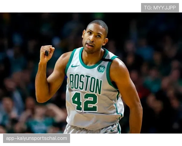 艾尔·霍福德高效挡拆牵制防守助球队提升内线得分稳定性